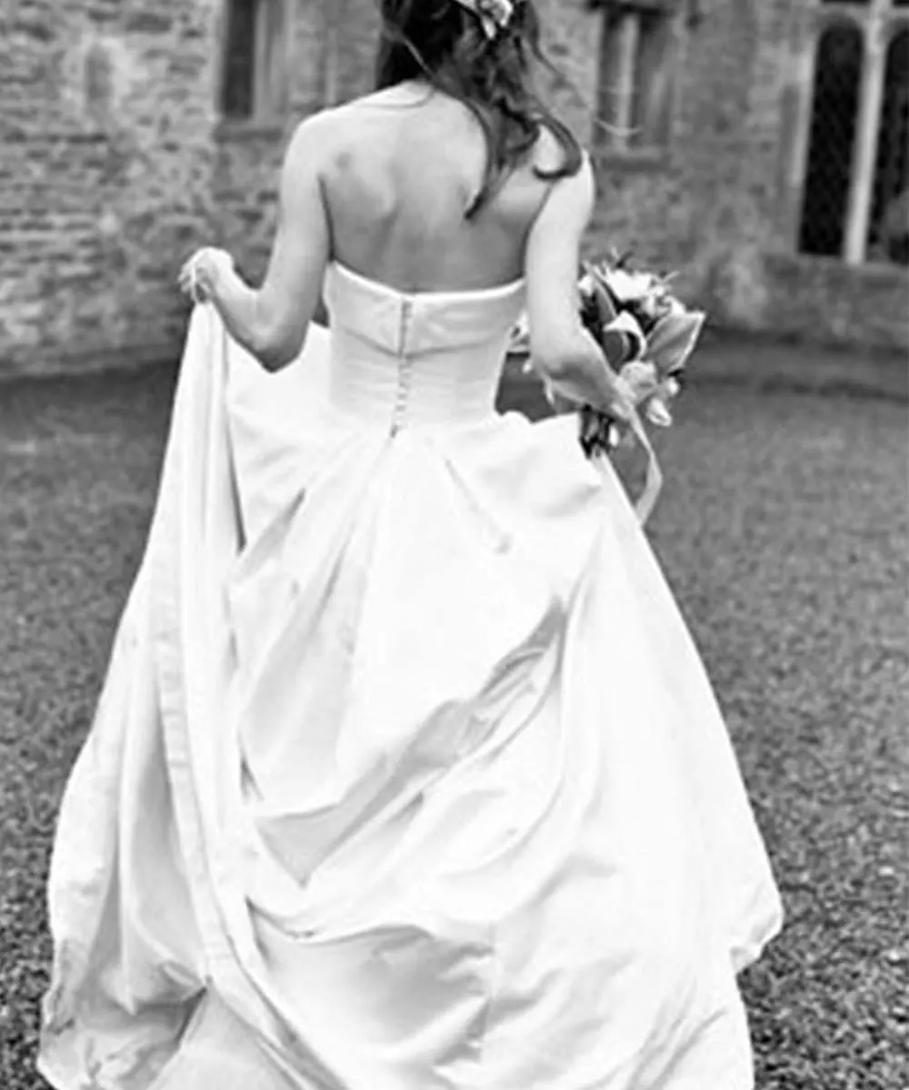 Sharon Cunningham Bride wedding dress
